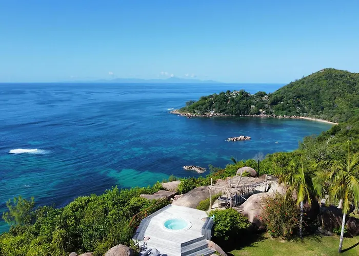 Chateau De Feuilles & Spa - Praslin Island