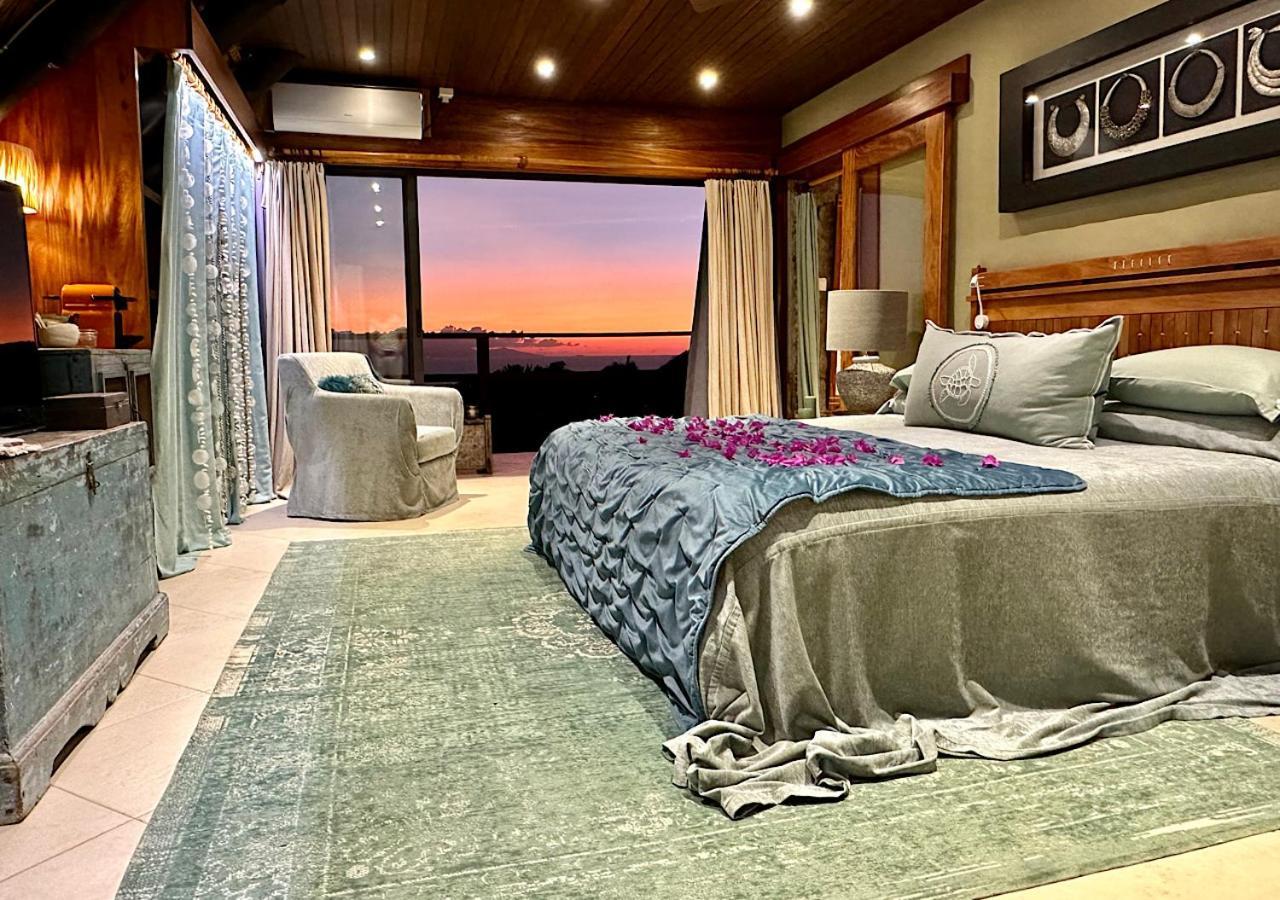 Chateau De Feuilles & - Praslin Island Hotel