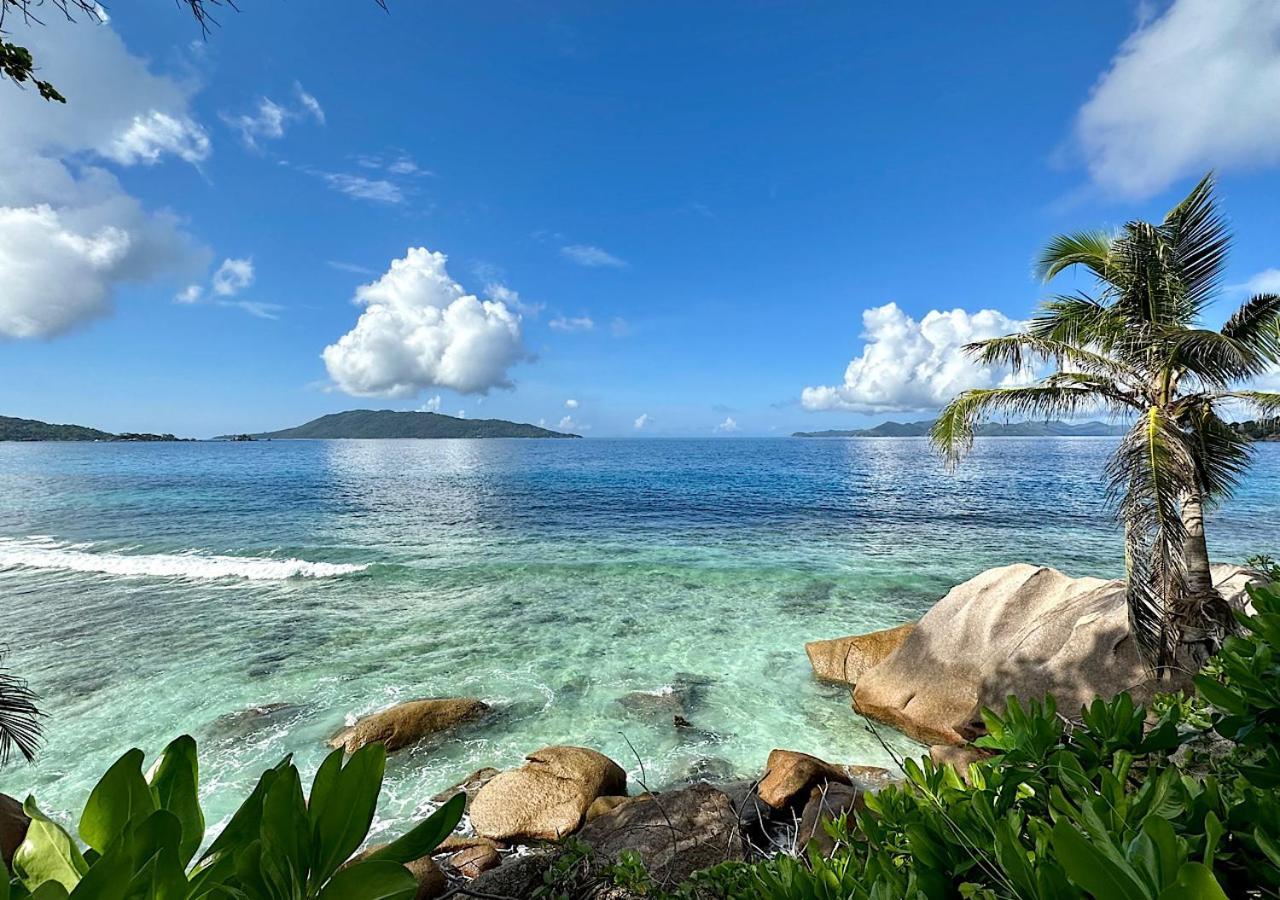 Chateau De Feuilles & - Praslin Island Hotel