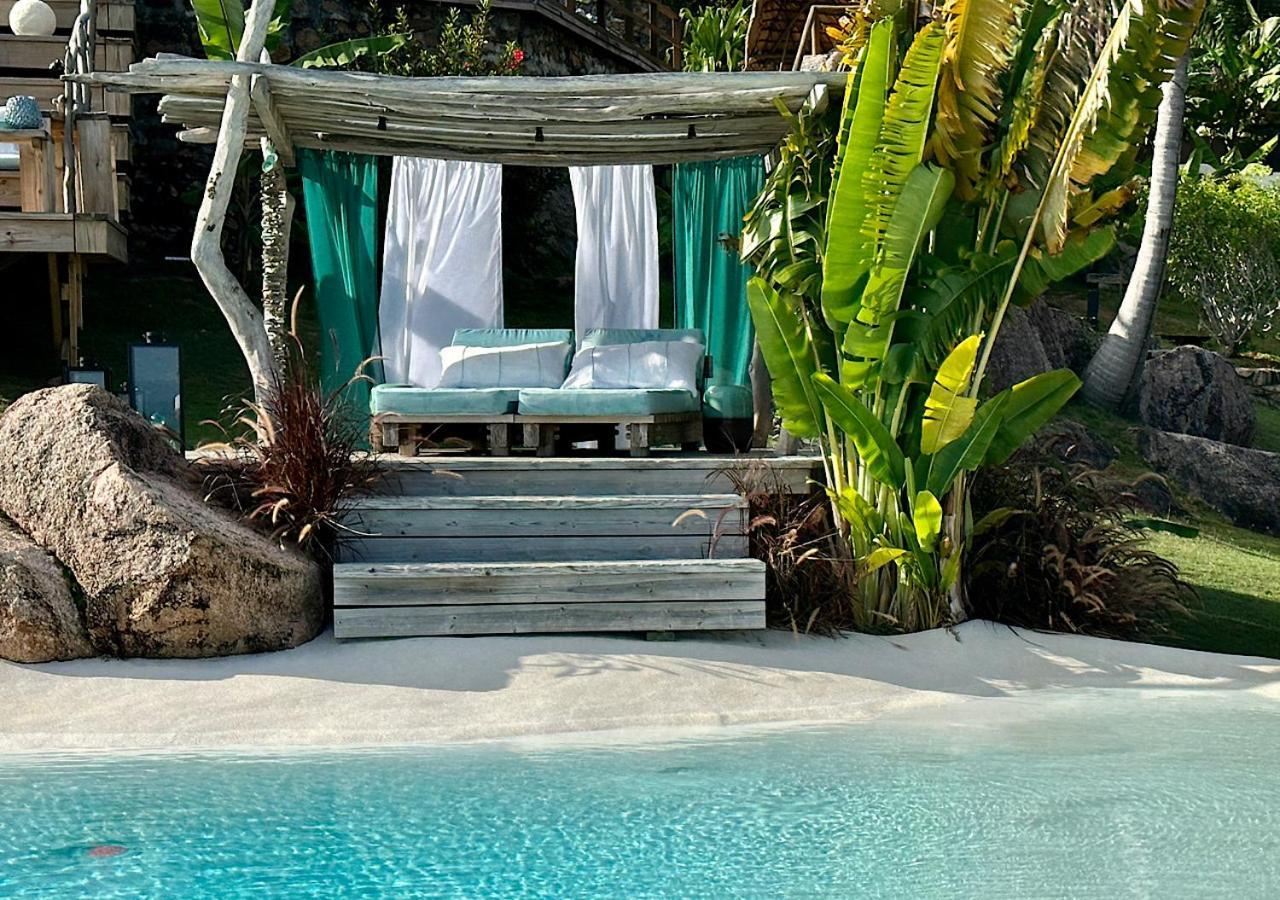 Chateau De Feuilles & - Praslin Island Hotel Baie Sainte Anne
